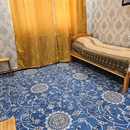 Western House Bed and Breakfast Qorowul Exteriör bild