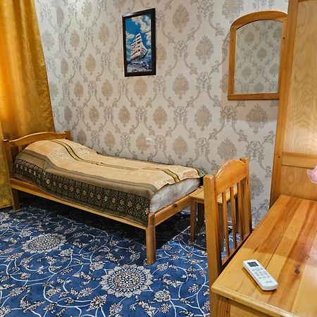 Western House Bed and Breakfast Qorowul Exteriör bild