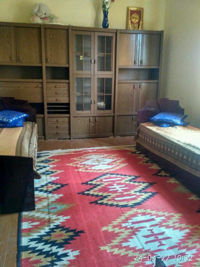 Western House Bed and Breakfast Qorowul Exteriör bild