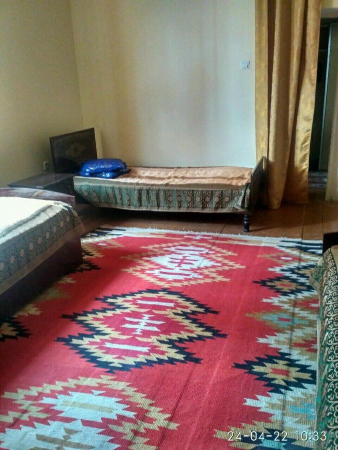 Western House Bed and Breakfast Qorowul Exteriör bild